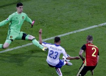 Il gol di Emanuele Giaccherini in Italia Belgio del 2016 (da Facebook)