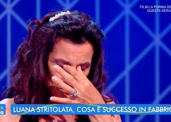 La mamma di Luana D'Orazio piange a La Vita in Diretta
