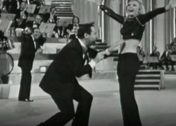 Raffaella Carrà, tuca tuca