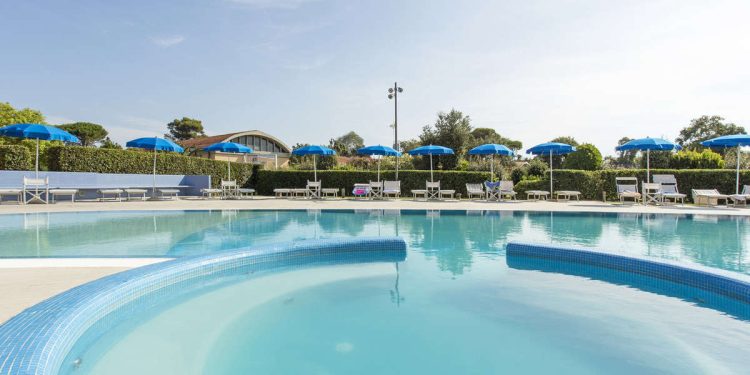 La piscina del TH Tirrenia
