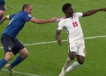 Italia campione d'Europa: secondo gli inglesi, la finale va rigiocata (da Facebook)