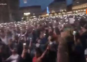 Torino, manifestazione contro il Green Pass (Youtube)