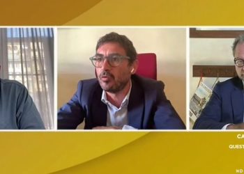 (Coffee Break, 2021)