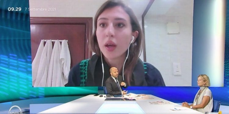 Cecilia Sala, spari contro hotel (Omnibus)