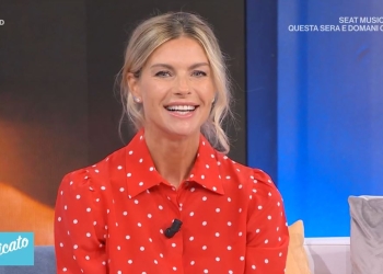 Martina Colombari a Dedicato