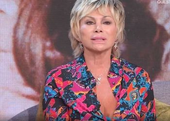 Carmen Russo, Uno Weekend