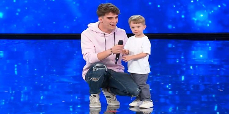 Inanhoe e suo figlio Jasper a Tu si que vales