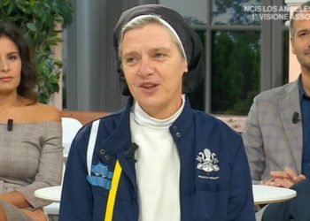 Suor Marie-Théo Puybareau Manaud (I Fatti Vostri, 2021)