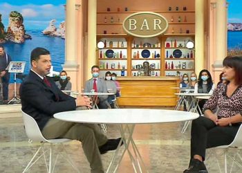 Rosalba Cracchiolo, madre e moglie di 2 vittime del naufragio della "Nuova Iside" a 'I Fatti Vostri"