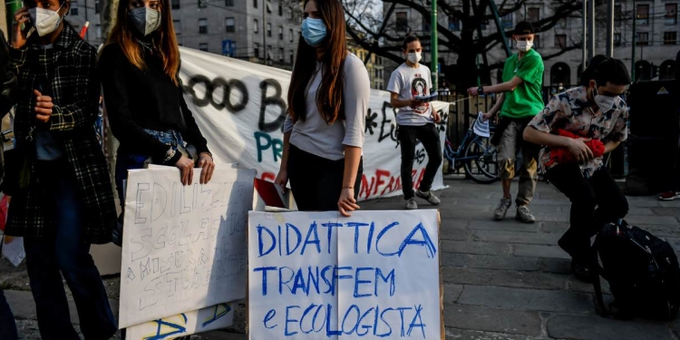 protesta Scuola