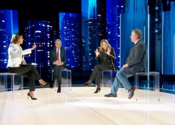 Bianca Berlinguer vs Maddalena Loy a Cartabianca