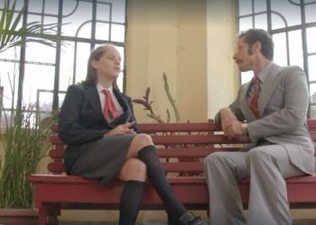 Podeschi scuse a Maggi, il Collegio 6