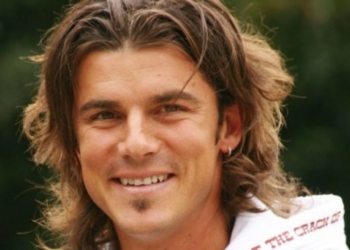 Simone Pavan, Facebook