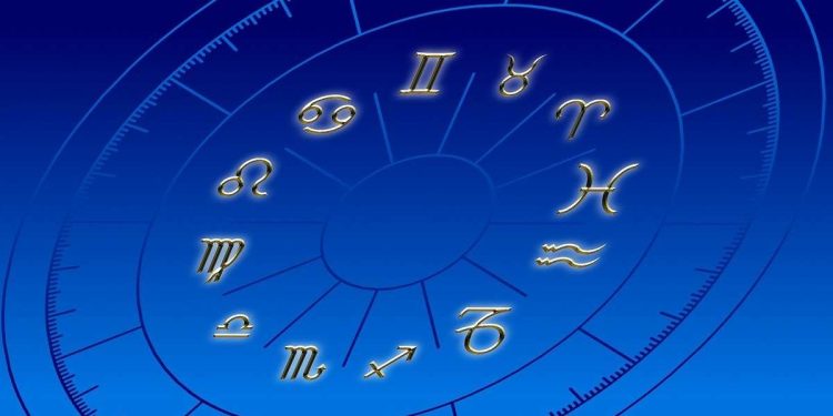 Oroscopo 2022 (Pixabay)