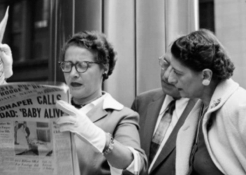 ©Estate of Vivian Maier, Courtesy of Maloof Collection and Howard Greenberg Gallery, NY