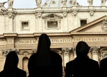 In piazza San Pietro (LaPresse)