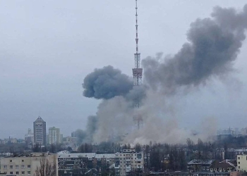 Colpita torre tv Kiev