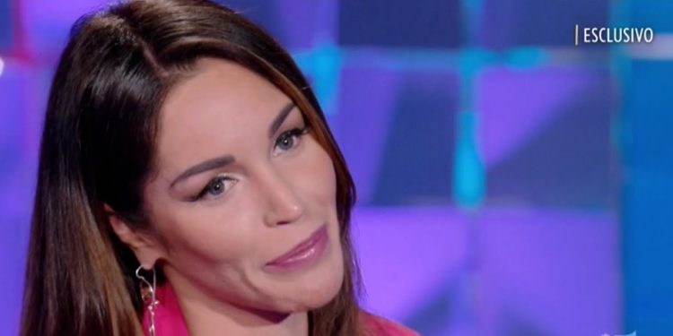 Delia Duran (Verissimo, 2022)