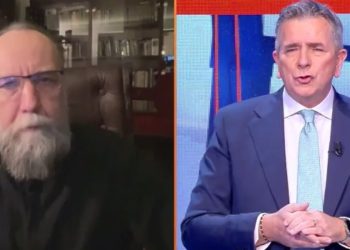 Aleksandr Dugin e Giuseppe Brindisi (Zona Bianca, 2022)