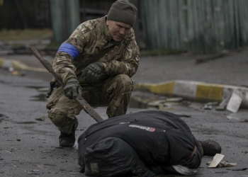 Morti per strada a Bucha