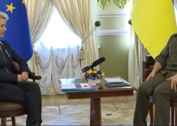 Ursula Von der Leyen e Volodymyr Zelensky (Foto: da screen)