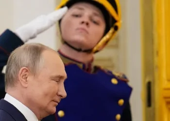 Il presidente russo Vladimir Putin al Cremlino (LaPresse)