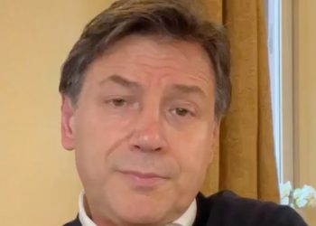Giuseppe Conte in una diretta Instagram