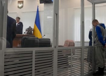 Ucraina, prima condanna per crimini di guerra: ergastolo al 21enne Vadim Shishimarin (Foto: LaPresse)