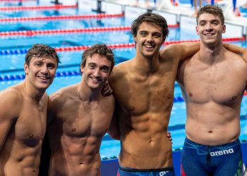 staffetta mista Italia nuoto