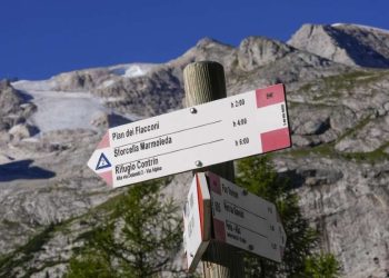 Scioglimento ghiacciai. Marmolada in regressione