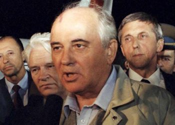 Mikhail Gorbaciov nei giorni del golpe, agosto 1991 (LaPresse)
