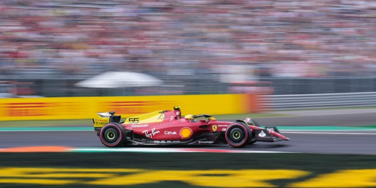 Diretta test Formula 1 2023 Bahrain, day 1 (Foto LaPresse)