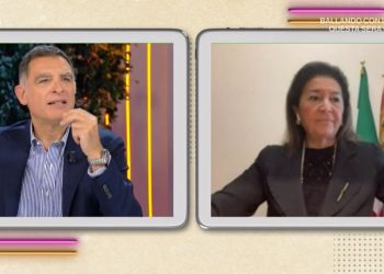 Studenti sparano a prof in aula, la preside dell'istituto a Uno Mattina in Famiglia