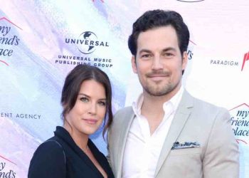 Nichole, Gustafson, moglie Giacomo Gianniotti