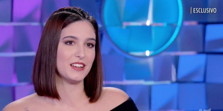 Anna Basta (Verissimo, 2022)