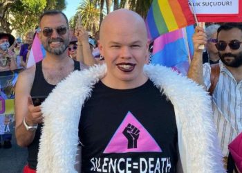 Sam Brinton, l'attivista LGBTQ+ e funzionario del Dipartimento dell'Energia americano (Instagram)