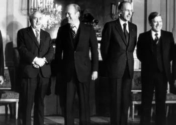 Moro con Carter al G7