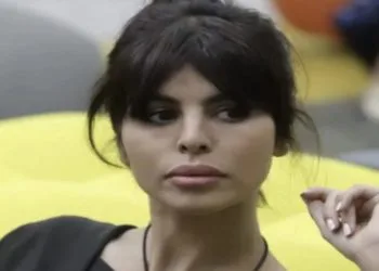 Dana Saber furiosa con Oriana e Luca Onestini. (Foto: Web)