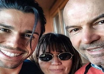 Luca Onestini con mamma e papà