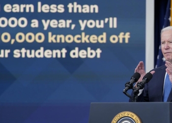 Biden, cancellazione debito studenti