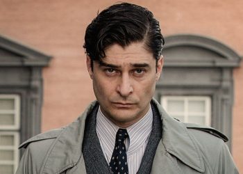 Il commissario Ricciardi