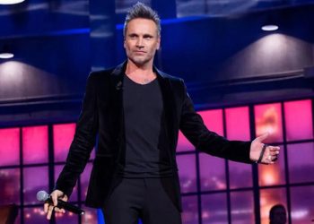 Dalla strada al palco