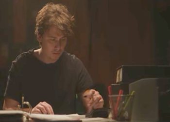 Filippo Laganà in una scena di Amici per la pelle