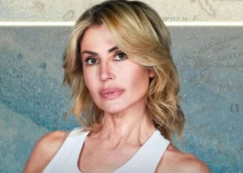 Nathaly Caldonazzo all'Isola dei famosi 2023.