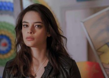 Neva Leoni è Lara in "Il patriarca"