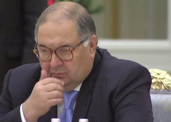 Usmanov, screen da Youtube
