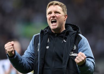 Howe, tecnico Newcastle, screen da Youtube