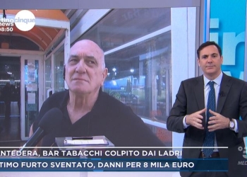 Tabaccaio subisce 54 furti (Mattino 5 News)