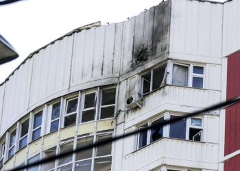 Palazzo moscovita colpito da un drone (LaPresse)