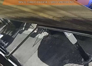 Un frame del video che potrebbe ritrarre i momenti successivi al rapimento di Kata (Quarta Grado, Rete 4, 2023)